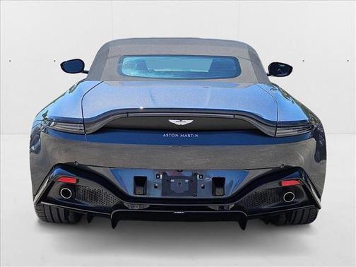 2021 Aston Martin Vantage Roadster