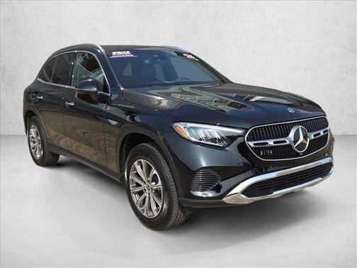 Black 2026 Mercedes-Benz GLC 300 Base