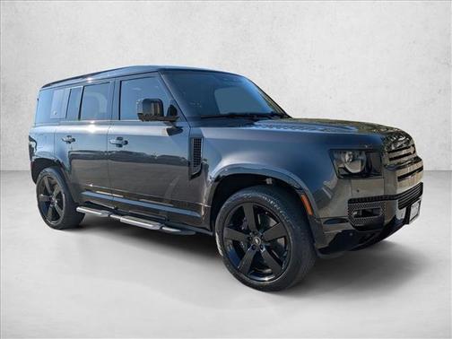 2023 Land Rover Defender 110 V8