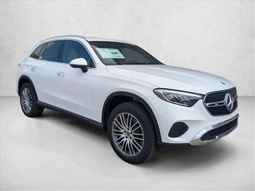 Polar White 2026 Mercedes-Benz GLC 300 Base