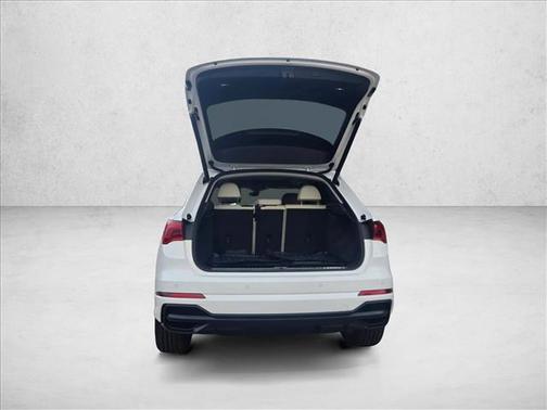 2022 Audi Q3 45 S line Premium