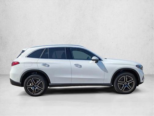 2026 Mercedes-Benz GLC 300 Base