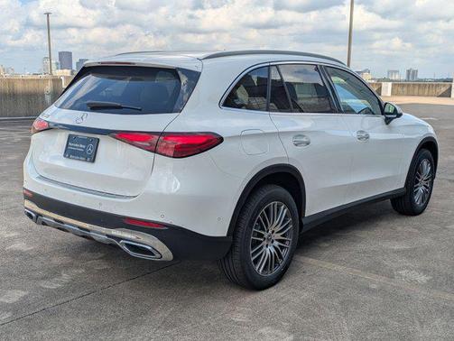 2026 Mercedes-Benz GLC 300 Base