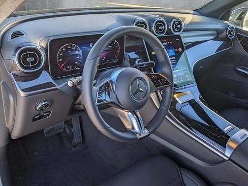 2025 Mercedes-Benz GLC 300 Base