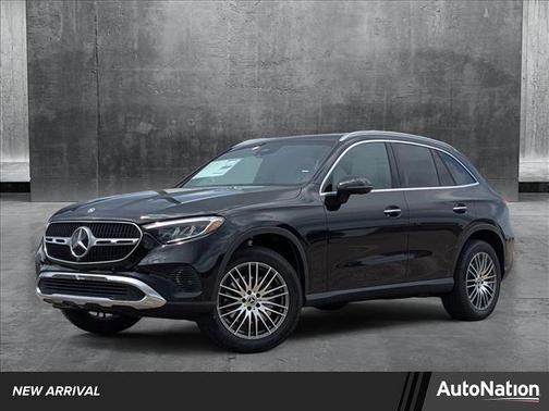 2025 Mercedes-Benz GLC 300 Base