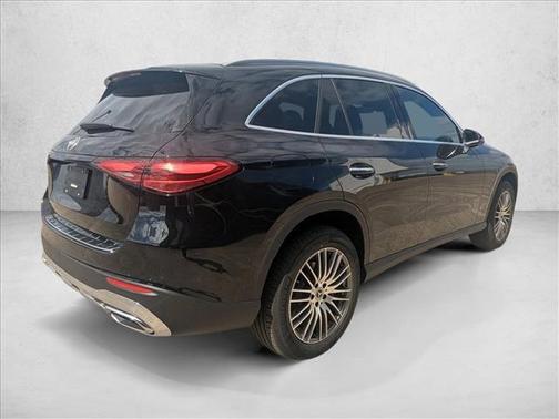 2026 Mercedes-Benz GLC 300 Base