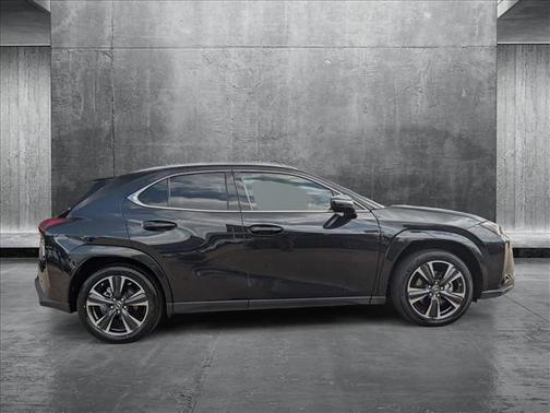 2024 Lexus UX 250h Base