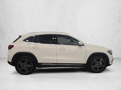 Polar White 2026 Mercedes-Benz GLA 250 4MATIC