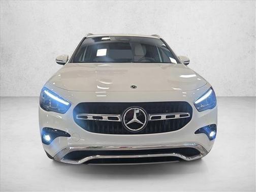 Polar White 2026 Mercedes-Benz GLA 250 4MATIC