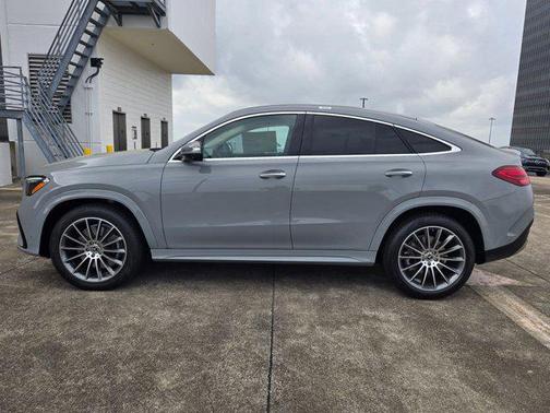 MANUFAKTUR Alpine Grey 2026 Mercedes-Benz GLE 450 4MATIC