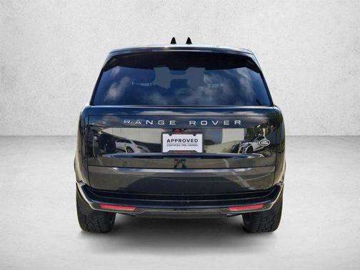 Santorini Black Metallic 2023 Land Rover Range Rover P530 SE
