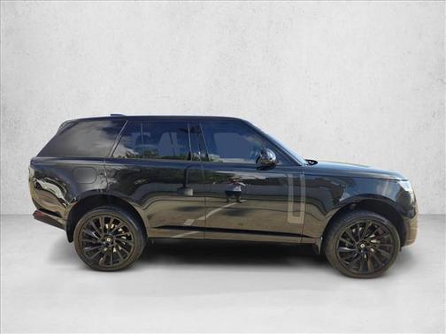 Santorini Black Metallic 2023 Land Rover Range Rover P530 SE
