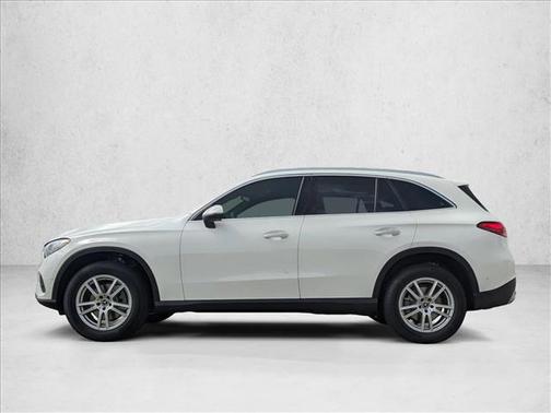 2025 Mercedes-Benz GLC 300 Base