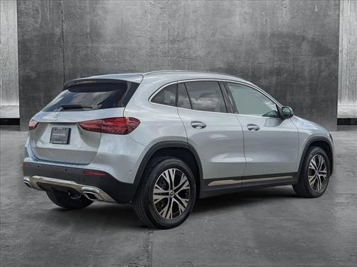 2025 Mercedes-Benz GLA 250 4MATIC