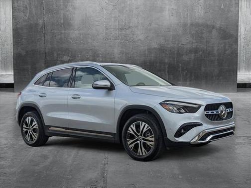 2025 Mercedes-Benz GLA 250 4MATIC