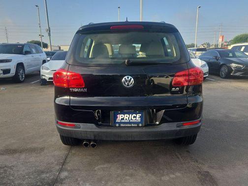 Black 2016 Volkswagen Tiguan S