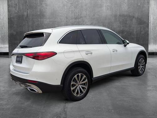 2025 Mercedes-Benz GLC 300 Base