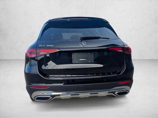 2026 Mercedes-Benz GLC 300 Base