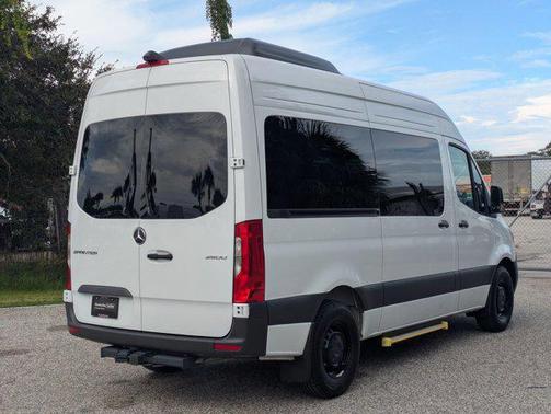 2025 Mercedes-Benz Sprinter 2500 Standard Roof