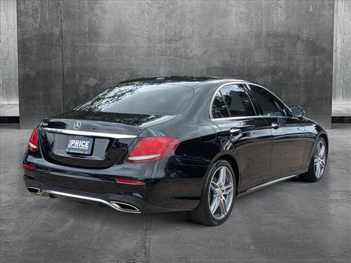2017 Mercedes-Benz E-Class E 300 Luxury