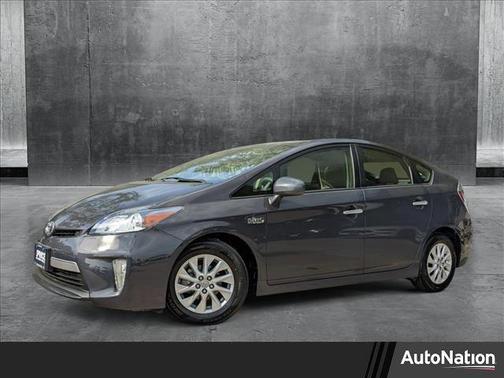 2015 Toyota Prius Plug-in Base