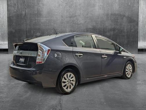 2015 Toyota Prius Plug-in Base