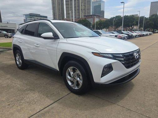 White Pearl 2024 Hyundai TUCSON SEL