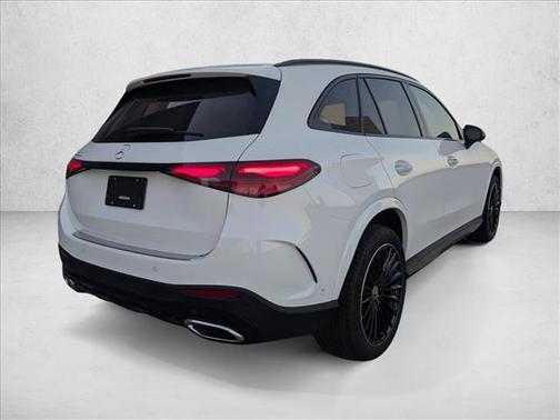 2026 Mercedes-Benz GLC 300 Base