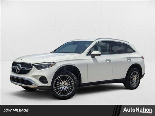2025 Mercedes-Benz GLC 300 Base