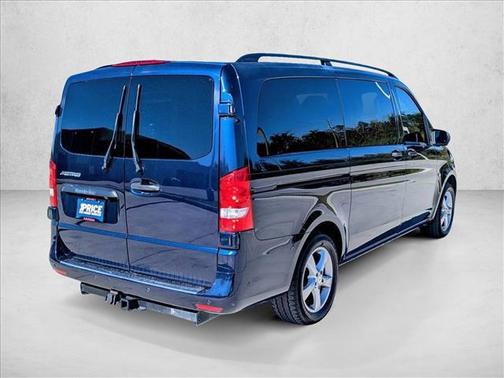 2016 Mercedes-Benz Metris Base