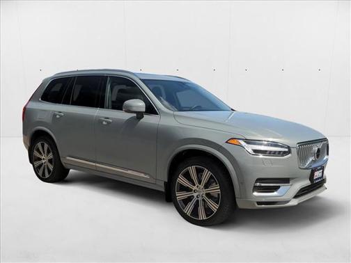 2024 Volvo XC90 Recharge Plug-In Hybrid T8 Plus Bright Theme 7-Seater