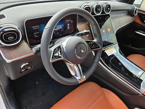 2026 Mercedes-Benz GLC 300 Base