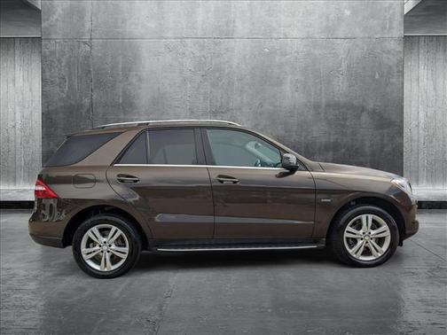 2012 Mercedes-Benz M-Class 4MATIC