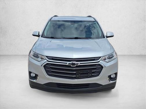 Silver Ice Metallic 2019 Chevrolet Traverse LT Leather