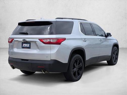 Silver Ice Metallic 2019 Chevrolet Traverse LT Leather