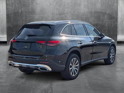 2025 Mercedes-Benz GLC 300 Base