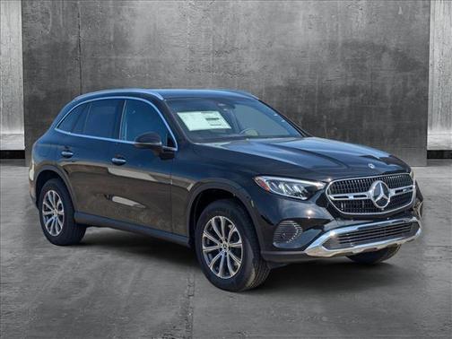 2025 Mercedes-Benz GLC 300 Base