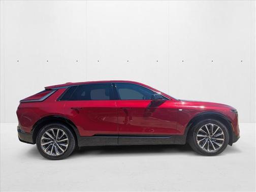2024 Cadillac LYRIQ Sport
