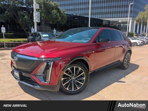 2024 Cadillac LYRIQ Sport