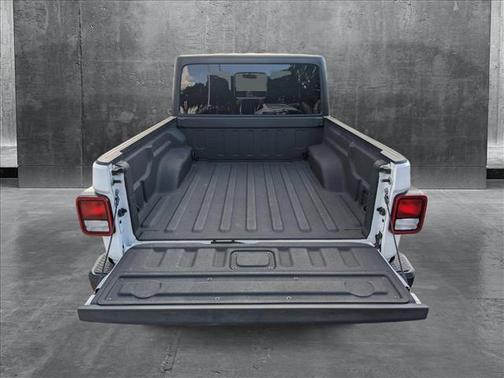 2022 Jeep Gladiator Altitude 4x4