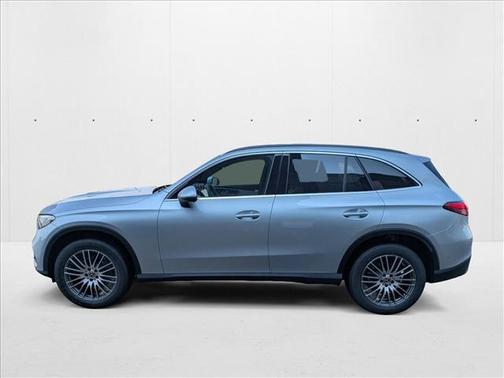 2026 Mercedes-Benz GLC 300 Base