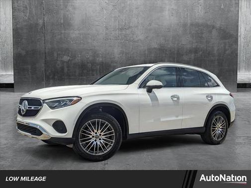 2025 Mercedes-Benz GLC 300 Base