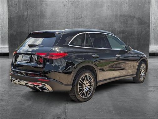 2025 Mercedes-Benz GLC 300 Base