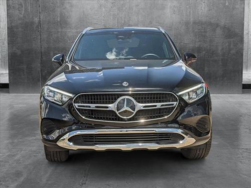 2025 Mercedes-Benz GLC 300 Base