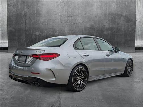 2023 Mercedes-Benz AMG C 43 4MATIC