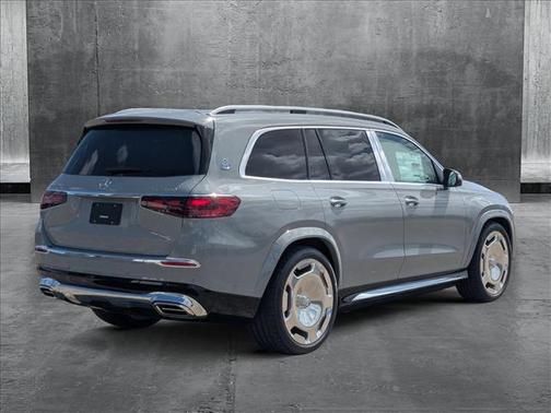 2025 Mercedes-Benz Maybach GLS 600 4MATIC