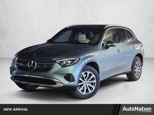 2025 Mercedes-Benz GLC 300 Base