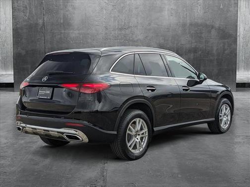 2025 Mercedes-Benz GLC 300 Base