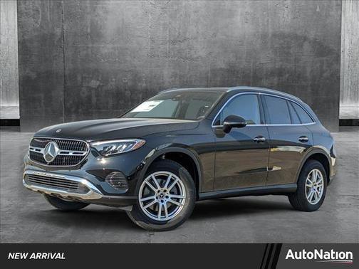 2025 Mercedes-Benz GLC 300 Base