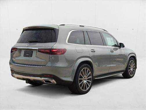 2025 Mercedes-Benz GLS 450 4MATIC